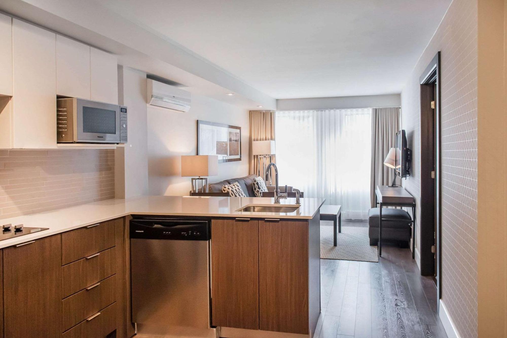 Les Suites Victoria, Ascend Hotel Collection Gatineau Luaran gambar