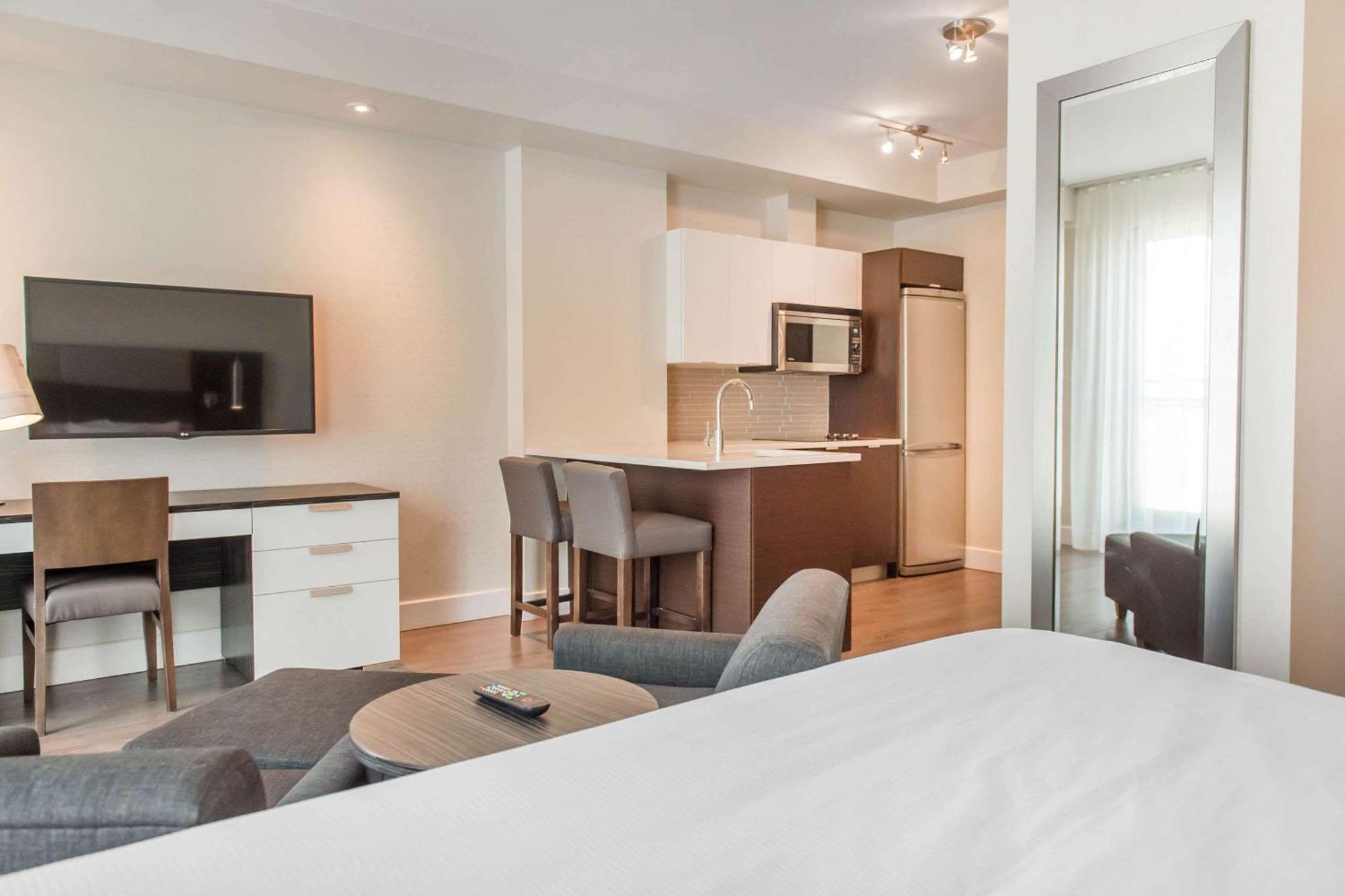 Les Suites Victoria, Ascend Hotel Collection Gatineau Luaran gambar